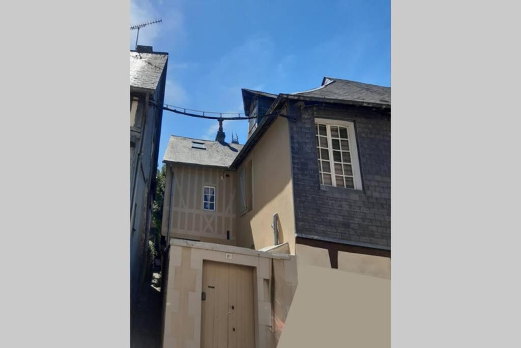 Maison Centre Ville Historique - Bain A Remous, Sauna, Cour Exterieure Privative - Tout Peut Se Faire A Pied A 3Min Du Vieux Port, 10Min De La Plage, 3Min D'Un Parking Gratuit, Restaurants, Boutiques, Muses, Etc أونفلور المظهر الخارجي الصورة